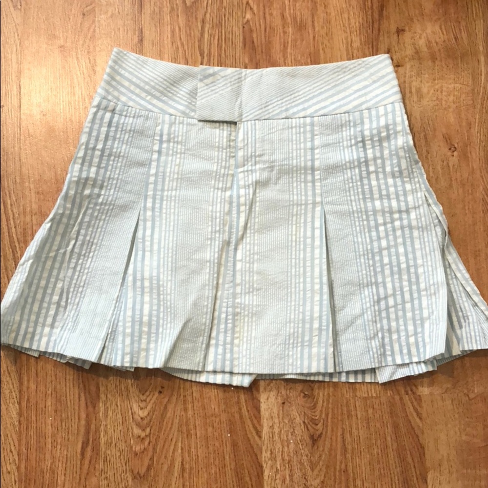 Alvin Valley seer sucker pleated skirt